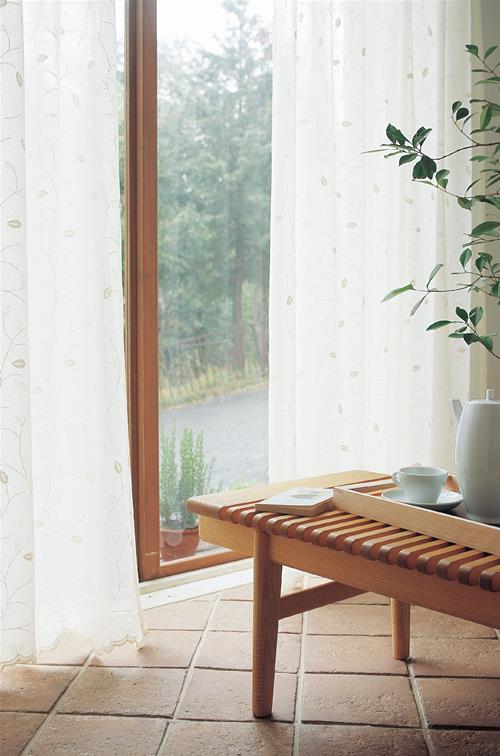 シンコール・レース・リーフのオーダーカーテンならカーテンワオへ