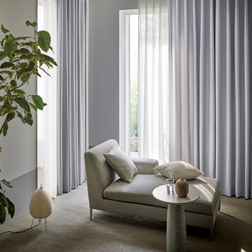 スミノエ(クーカン)のグレーのオーダーカーテン カーテン・ラグ・マット DESIGN LIFE スミノエ｜カーテンやラグ