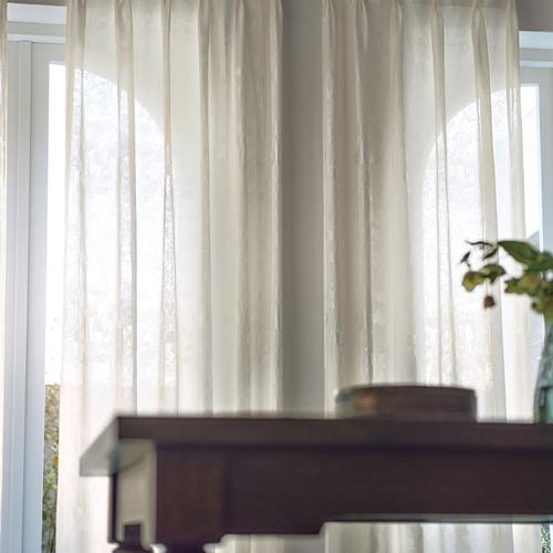 スミノエ・リーフのオーダーカーテンならカーテンワオへ