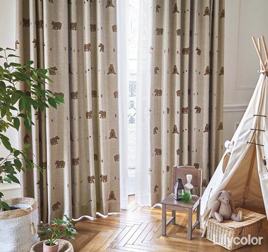 リリカラのオーダーカーテンならカーテンワオへ（4ページ）