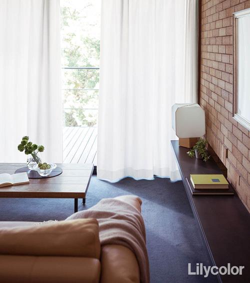 リリカラ・ミラーレースのオーダーカーテンならカーテンワオへ