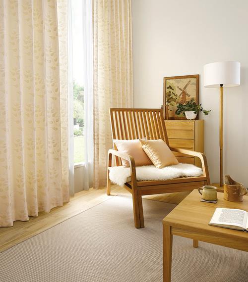 東リのオーダーカーテンならカーテンワオへ（2ページ）